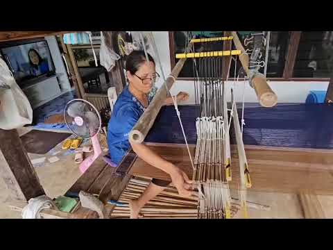 Tissage traditionnel thaï | L’art du métier à tisser